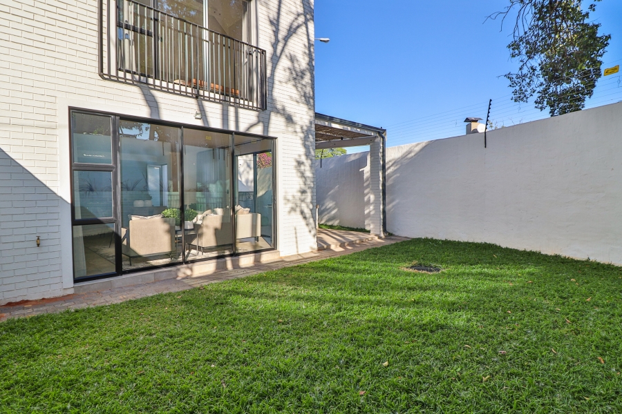 3 Bedroom Property for Sale in Dunkeld Gauteng