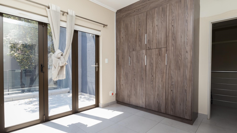 3 Bedroom Property for Sale in Bryanston Gauteng