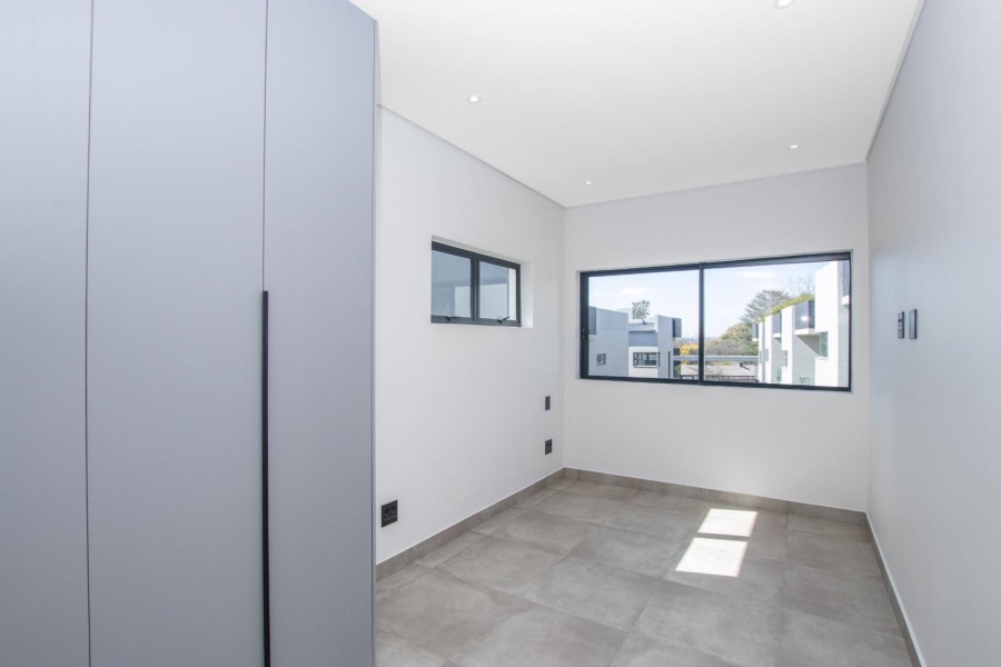 4 Bedroom Property for Sale in Bryanston Gauteng