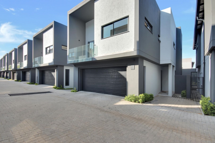 4 Bedroom Property for Sale in Bryanston Gauteng