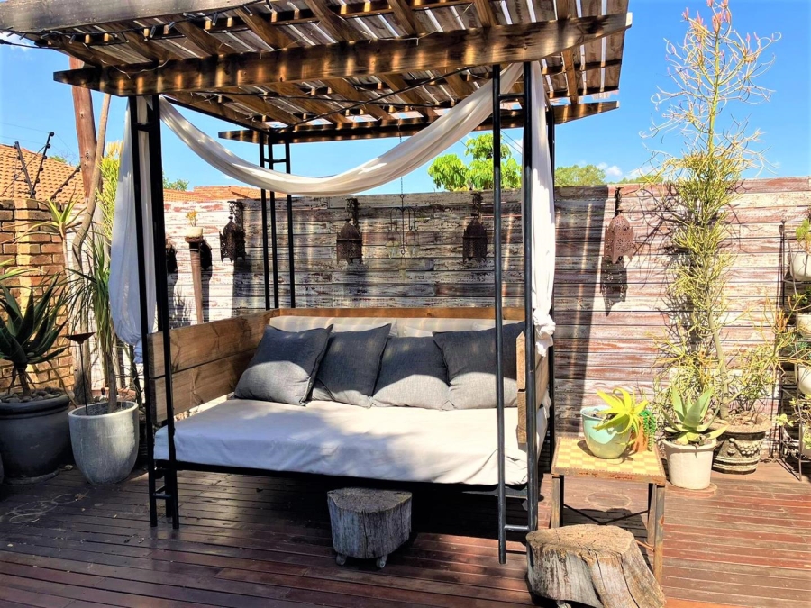 8 Bedroom Property for Sale in Newlands Gauteng