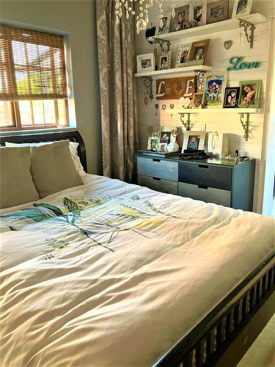 8 Bedroom Property for Sale in Newlands Gauteng