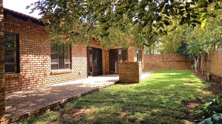 8 Bedroom Property for Sale in Newlands Gauteng