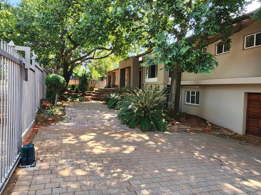 4 Bedroom Property for Sale in Lynnwood Glen Gauteng