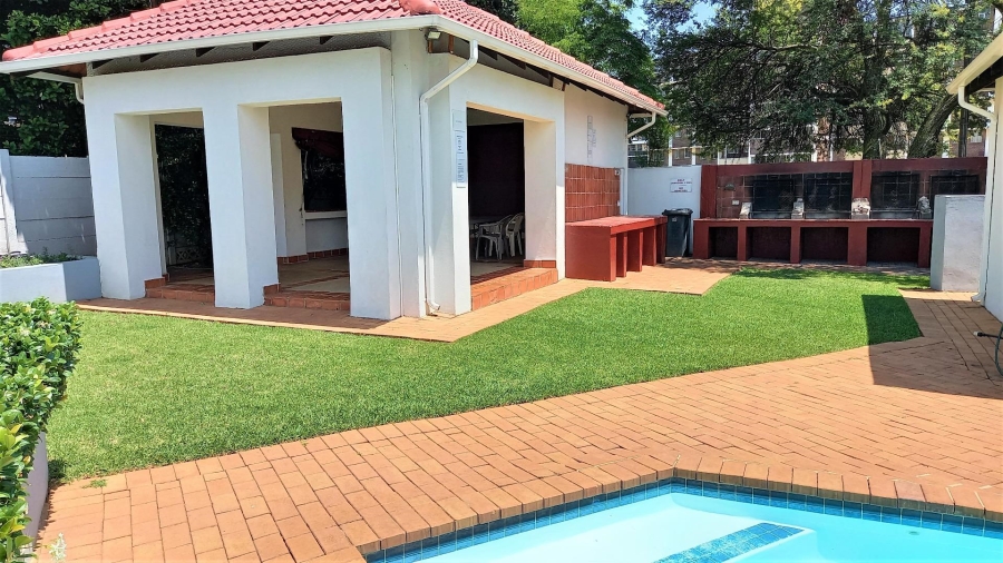 2 Bedroom Property for Sale in Groenkloof Gauteng