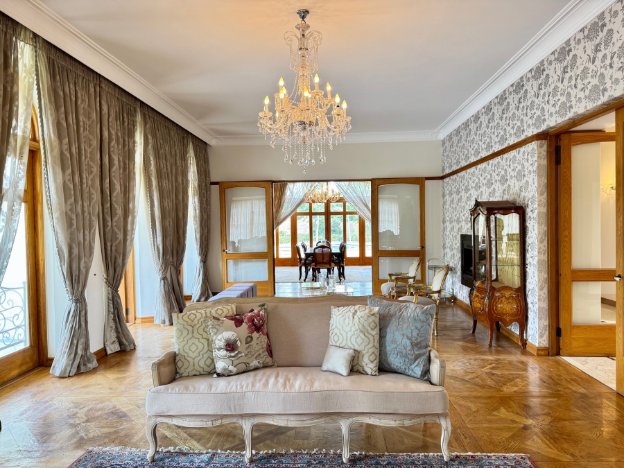 8 Bedroom Property for Sale in Mooikloof Equestrian Estate Gauteng