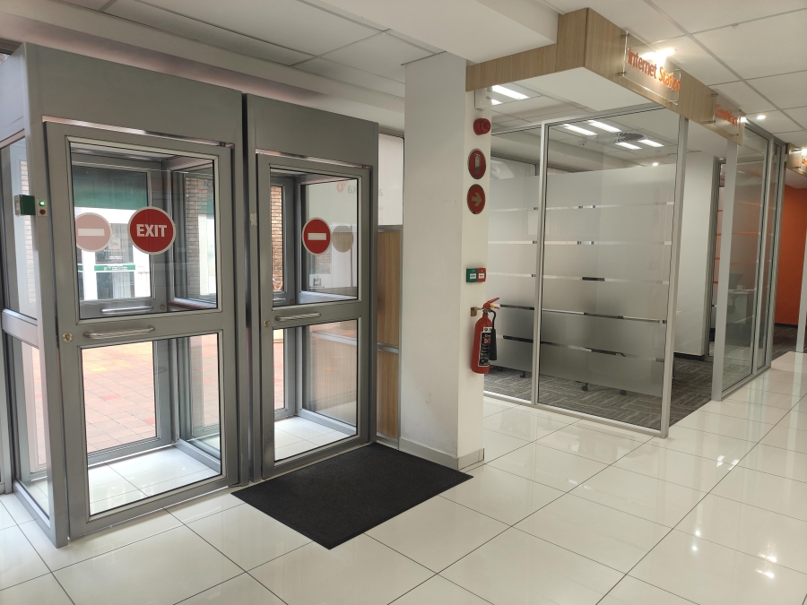 To Let commercial Property for Rent in Laudium Gauteng