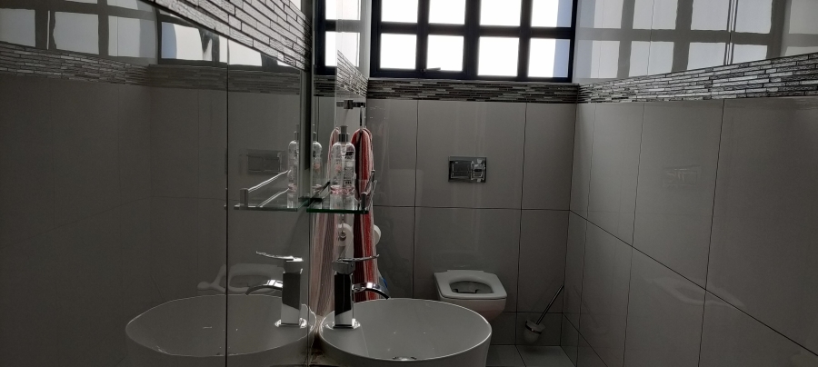 4 Bedroom Property for Sale in Eldo Village Estate Gauteng