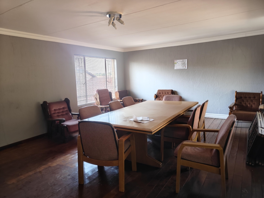 To Let 3 Bedroom Property for Rent in Raslouw Gauteng