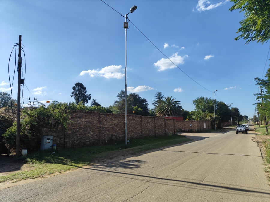 To Let 3 Bedroom Property for Rent in Raslouw Gauteng