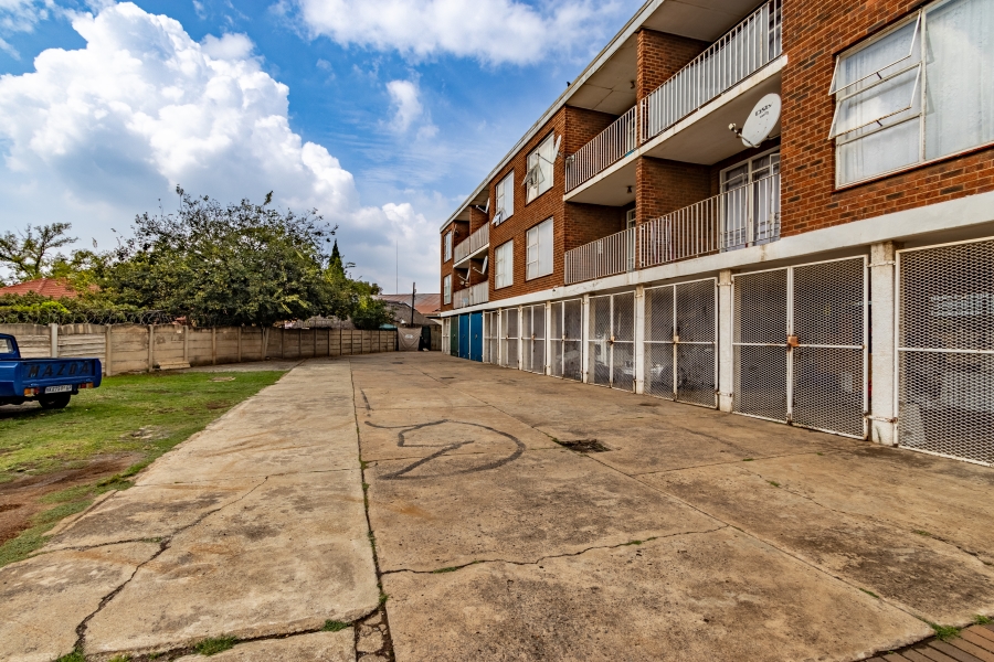 33 Bedroom Property for Sale in Vanderbijlpark CE 2 Gauteng