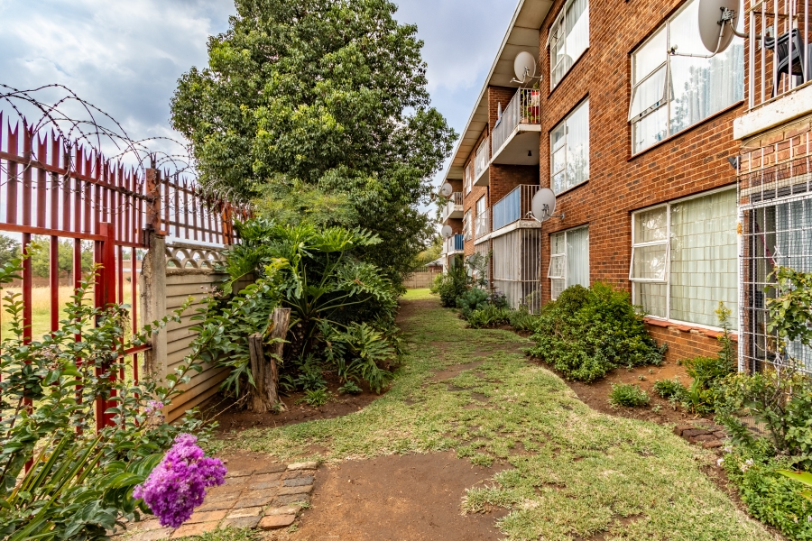 33 Bedroom Property for Sale in Vanderbijlpark CE 2 Gauteng