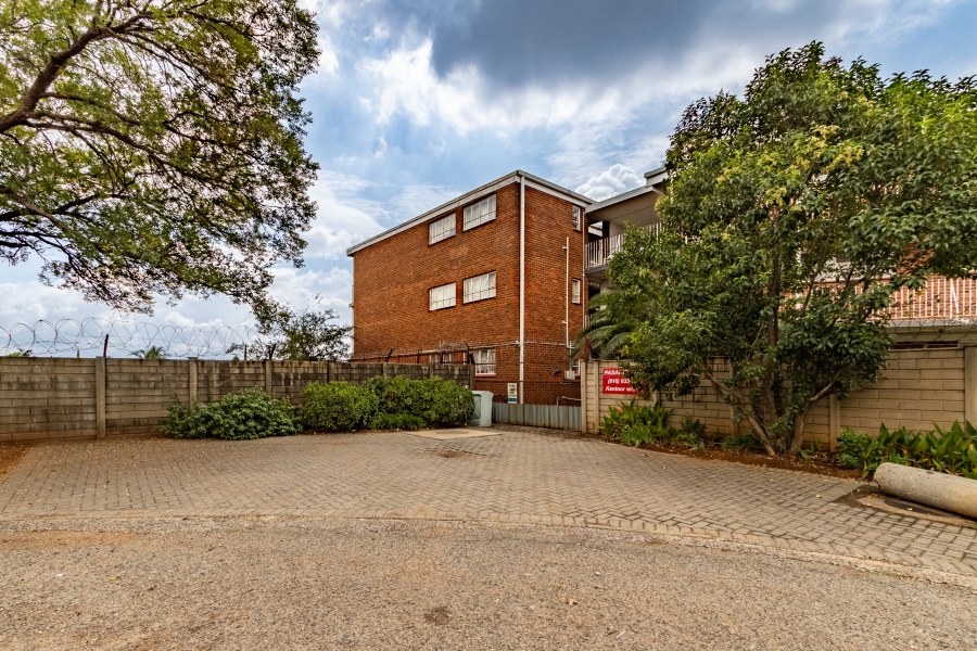 33 Bedroom Property for Sale in Vanderbijlpark CE 2 Gauteng