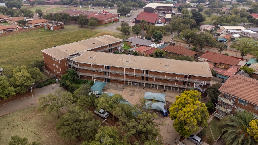 33 Bedroom Property for Sale in Vanderbijlpark CE 2 Gauteng