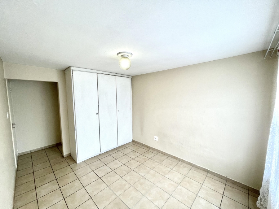 2 Bedroom Property for Sale in Sunninghill Gauteng