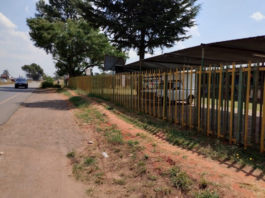 Commercial Property for Sale in Unitas Park Gauteng