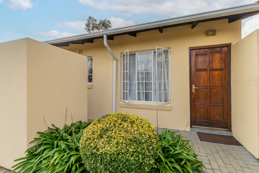 3 Bedroom Property for Sale in Country View Gauteng