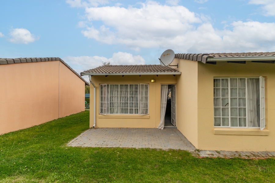 3 Bedroom Property for Sale in Country View Gauteng
