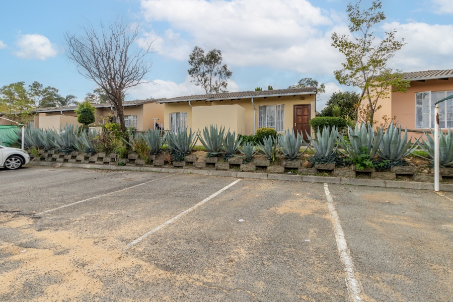 3 Bedroom Property for Sale in Country View Gauteng