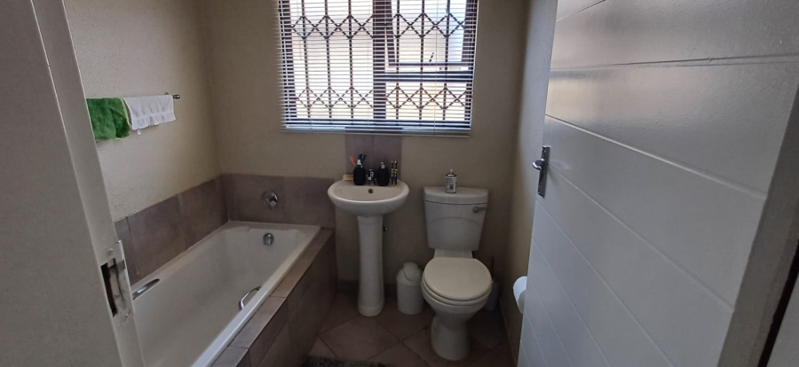 3 Bedroom Property for Sale in Beverley Hills Gauteng