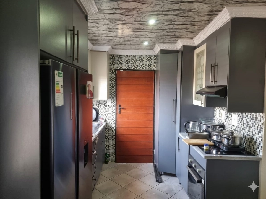 3 Bedroom Property for Sale in Beverley Hills Gauteng