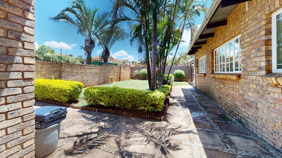 3 Bedroom Property for Sale in Ninapark Gauteng