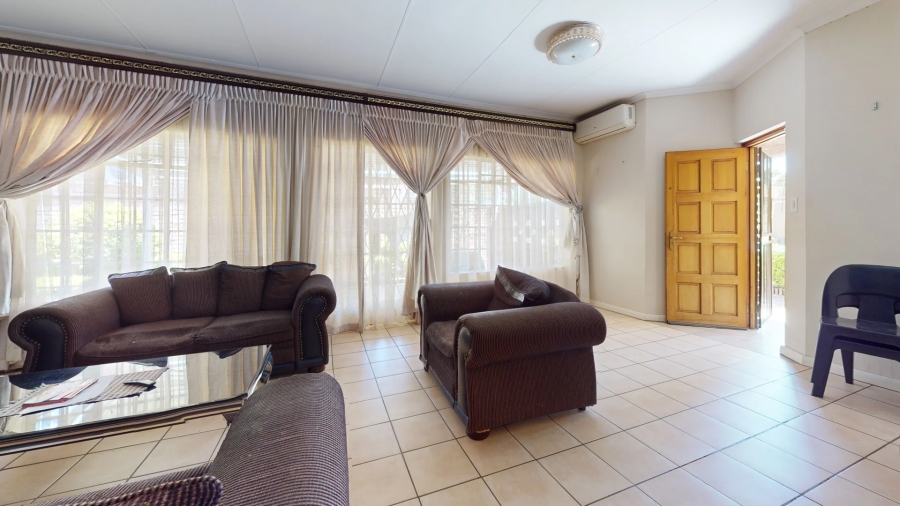 3 Bedroom Property for Sale in Ninapark Gauteng