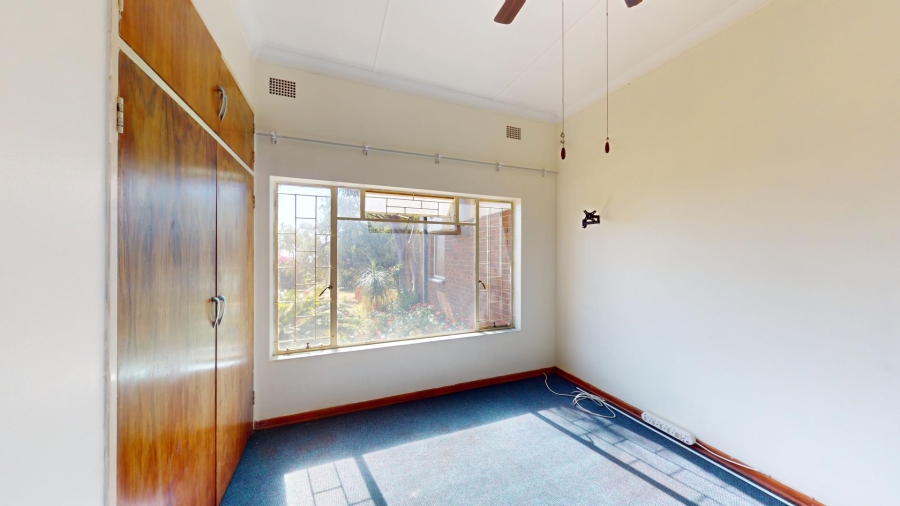 6 Bedroom Property for Sale in Amandasig Gauteng