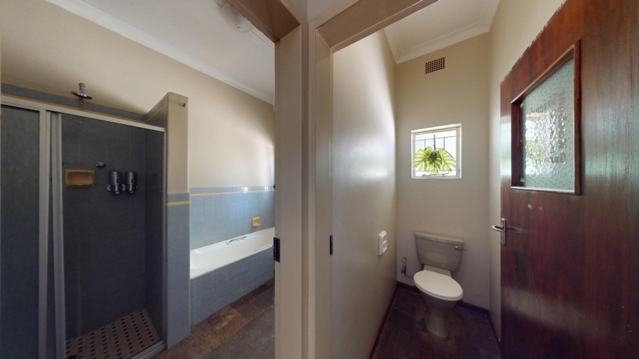 6 Bedroom Property for Sale in Amandasig Gauteng