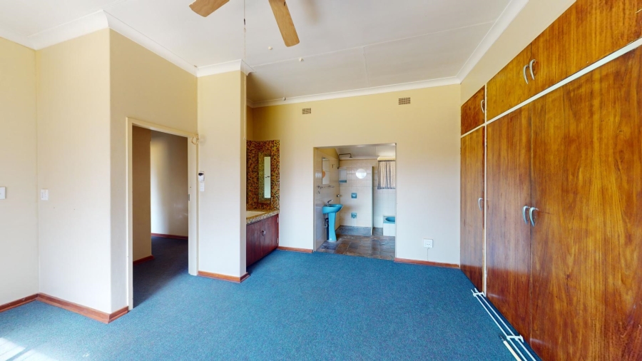6 Bedroom Property for Sale in Amandasig Gauteng