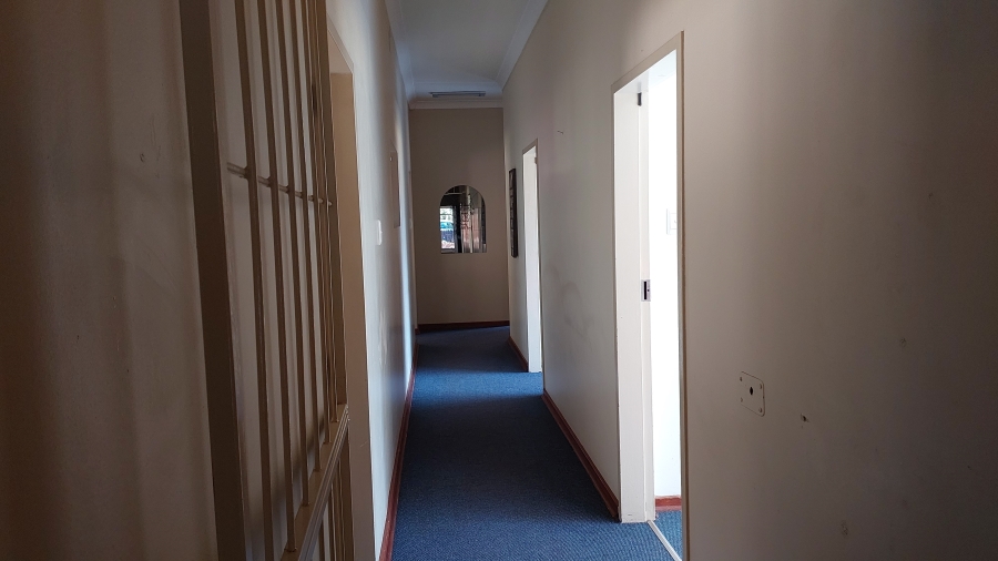 6 Bedroom Property for Sale in Amandasig Gauteng