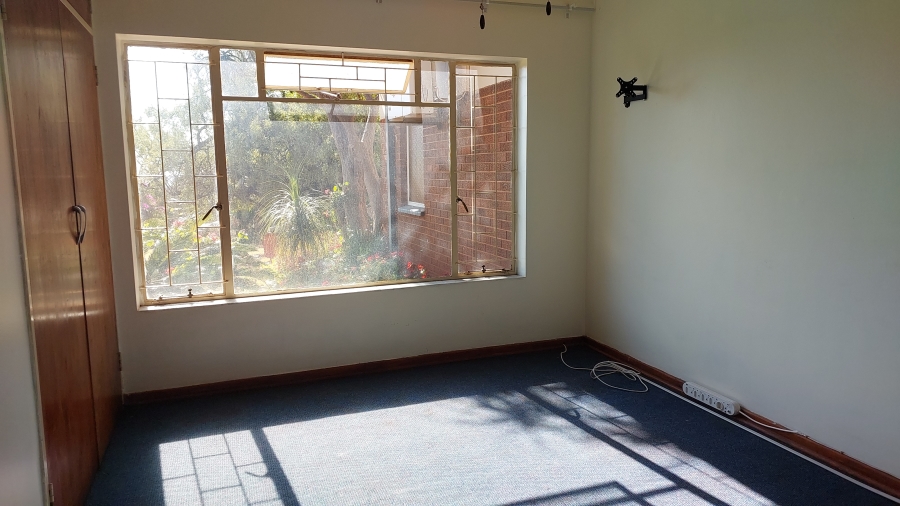 6 Bedroom Property for Sale in Amandasig Gauteng