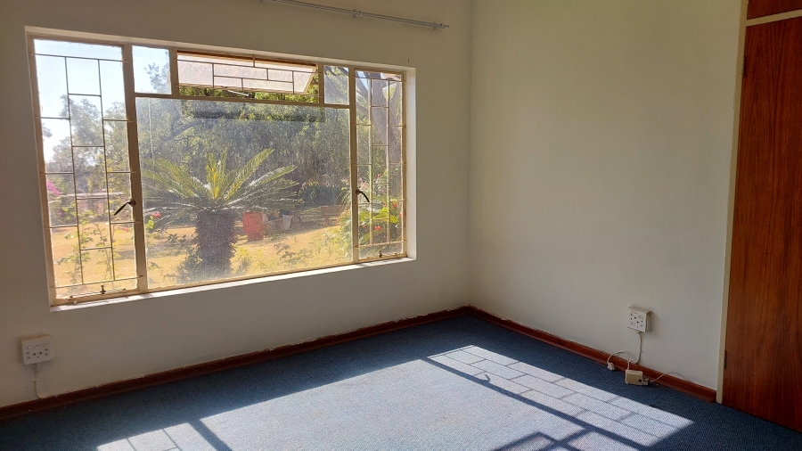 6 Bedroom Property for Sale in Amandasig Gauteng