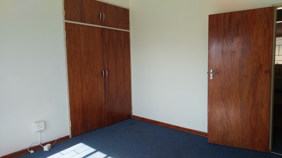 6 Bedroom Property for Sale in Amandasig Gauteng