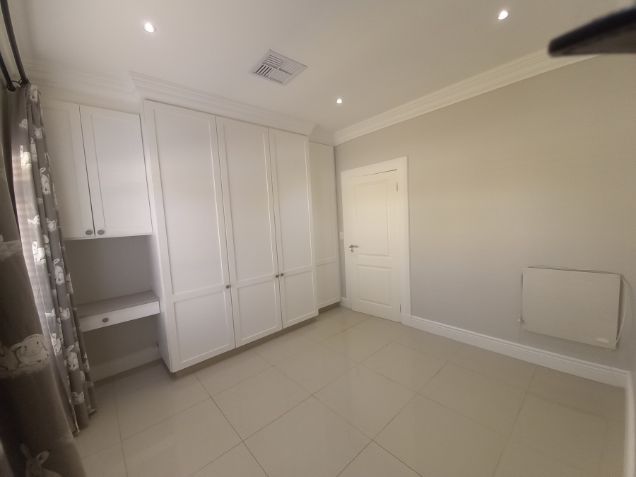 6 Bedroom Property for Sale in Pretoria North Gauteng