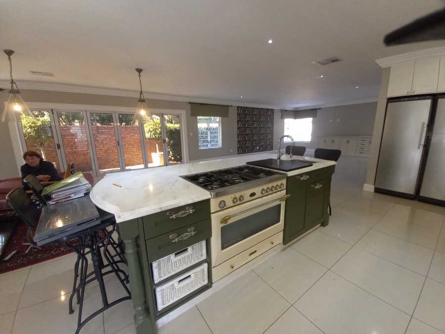 6 Bedroom Property for Sale in Pretoria North Gauteng