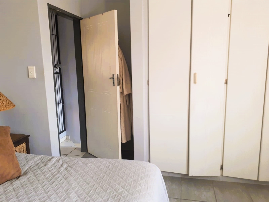 2 Bedroom Property for Sale in Claremont Gauteng