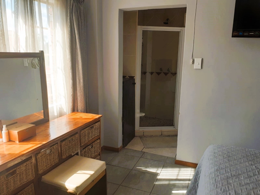 2 Bedroom Property for Sale in Claremont Gauteng