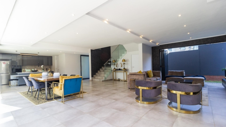 4 Bedroom Property for Sale in Bryanston East Gauteng