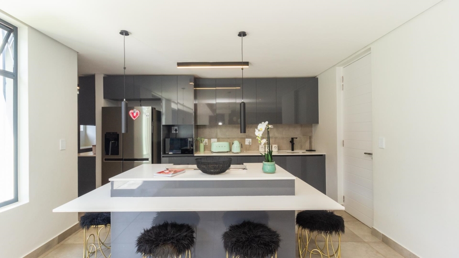 4 Bedroom Property for Sale in Bryanston East Gauteng