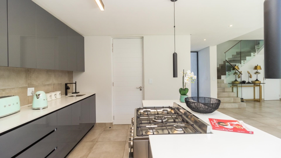 4 Bedroom Property for Sale in Bryanston East Gauteng