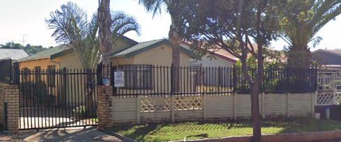 4 Bedroom Property for Sale in Laudium Gauteng