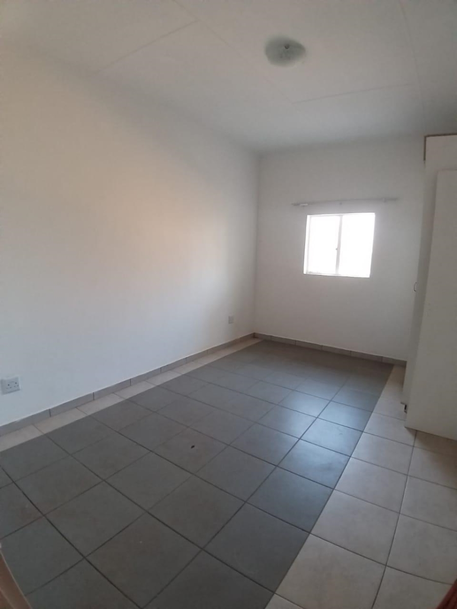 9 Bedroom Property for Sale in Erasmia Gauteng