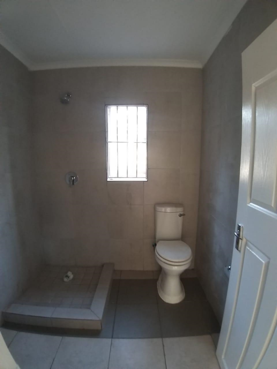 9 Bedroom Property for Sale in Erasmia Gauteng