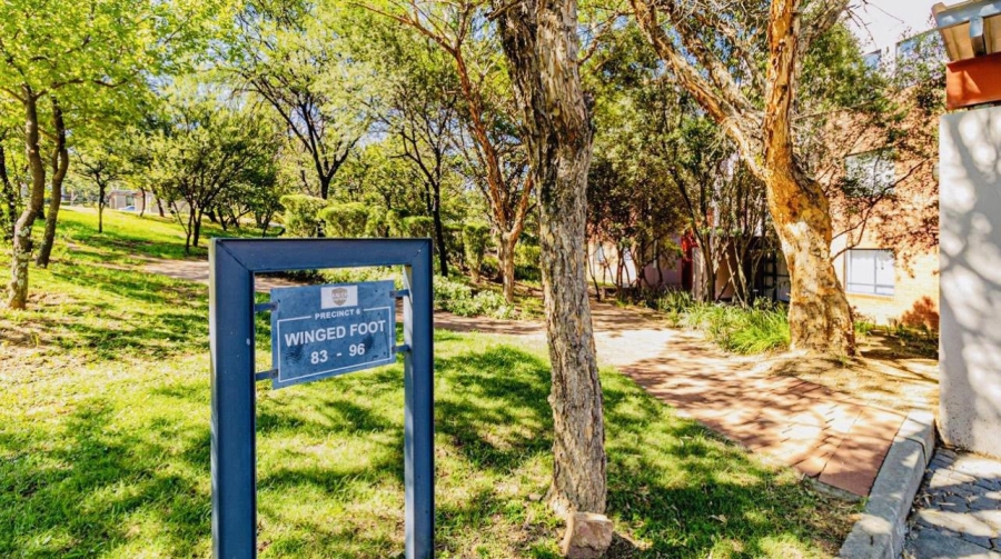 2 Bedroom Property for Sale in North Riding AH Gauteng