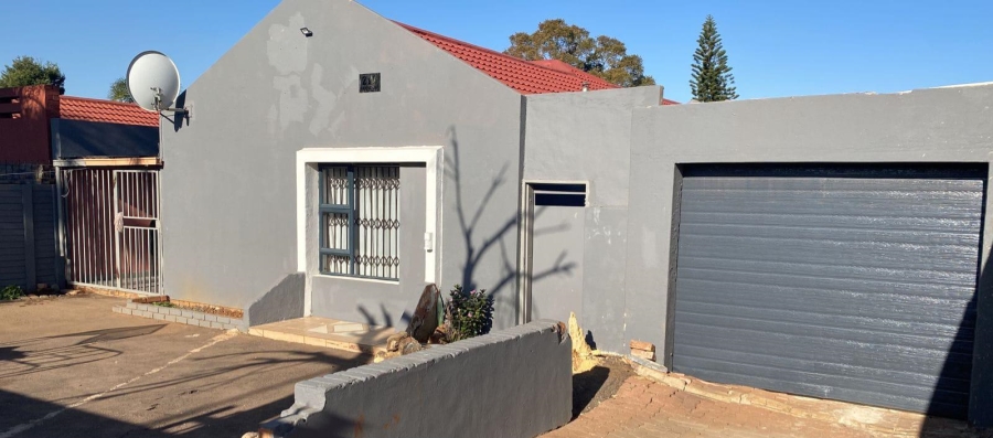 3 Bedroom Property for Sale in Elandspoort Gauteng