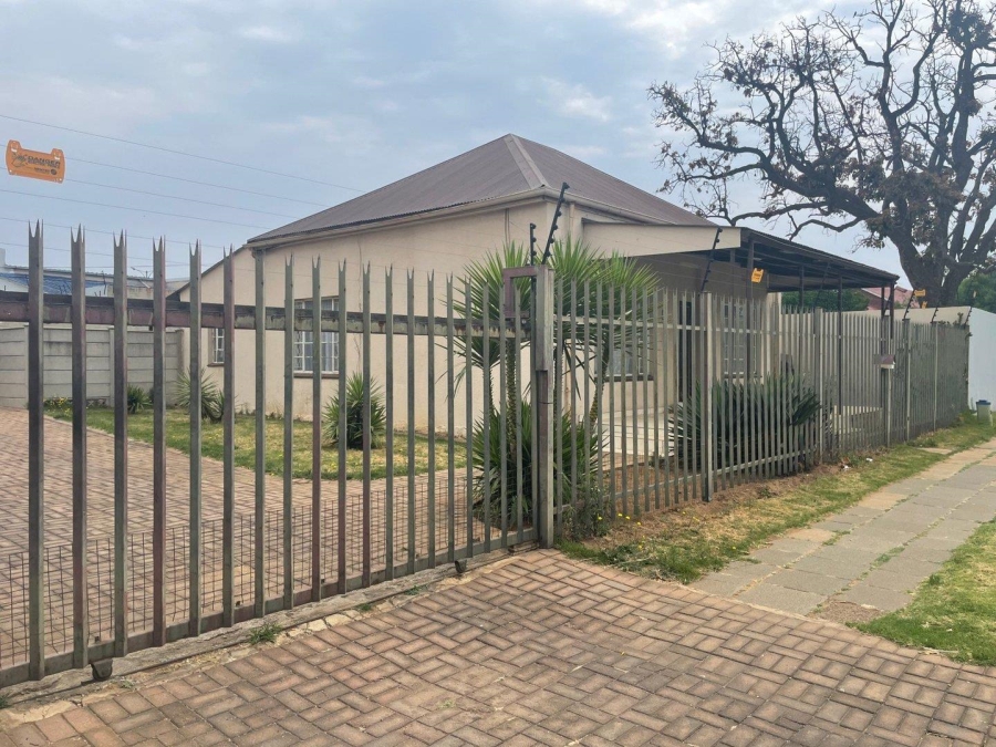 3 Bedroom Property for Sale in Krugersdorp West Gauteng