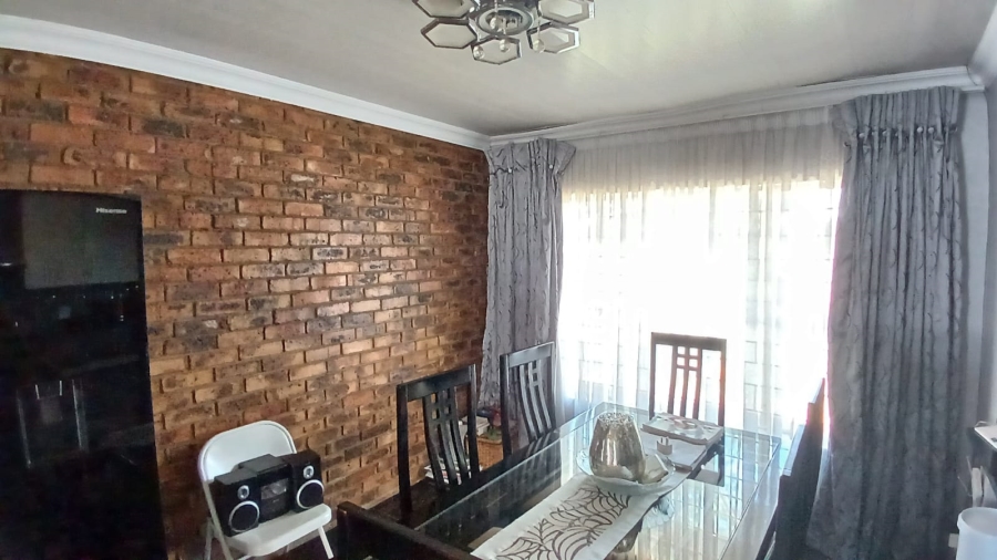 3 Bedroom Property for Sale in Waldrift Gauteng