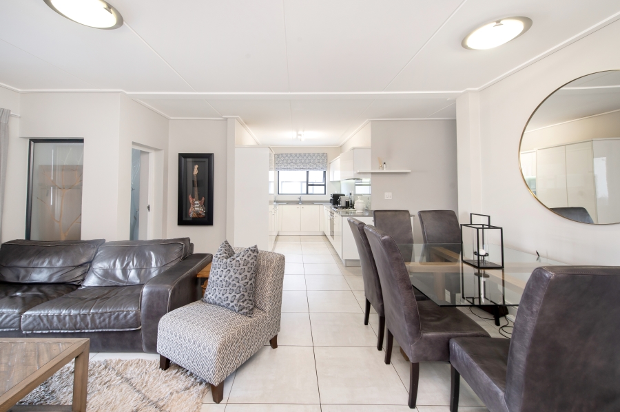 3 Bedroom Property for Sale in Waterfall Gauteng
