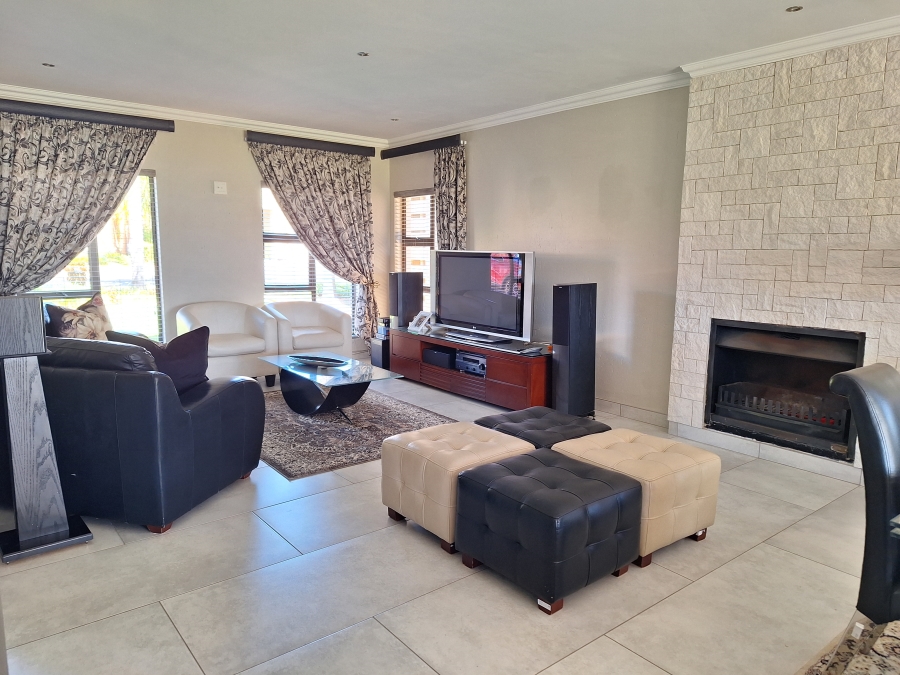 4 Bedroom Property for Sale in Vaal Marina Gauteng